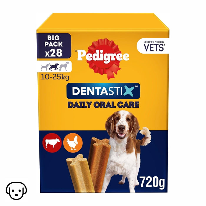 Pedigree DentaStix - Daily Dental chews for medium Dogs (10-25 kg) , 28 Pedigree Dentastix sticks